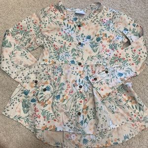 Hanna Anderson floral top sz 140